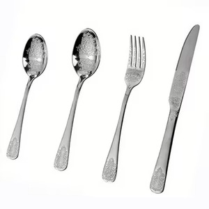 Ensemble de couverts en acier inoxydable plaqué argent comprenant des couteaux, des fourchettes et des cuillères pour le buffet des mariages - Product Image 1