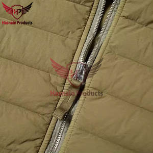 Chaqueta de invierno de burbuja sin mangas personalizada de fábrica al por mayor de primera calidad para hombres con forro acolchado-Chaqueta acolchada para hombre - Product Image 5