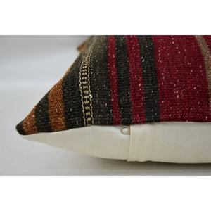 Coussin en laine patchwork Kilim multicolore 16x24 pouces Coussin décoratif tissé de luxe avec motif de feuilles moelleuses vintage - Product Image 5