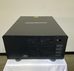 โปรเจคเตอร์ 4K UHD Highlite 12000 - Product Image 6