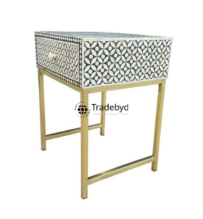 Available in different Colors