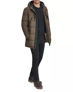 Veste matelassée à capuche pour homme, style hiver 2024, avec logo personnalisé sur le devant, imperméable et coupe-vent, fabriquée au Pakistan - Product Image 3