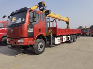 油圧リフティングストレートアームクレーントラッククレーン12トンFAW - Product Image 2