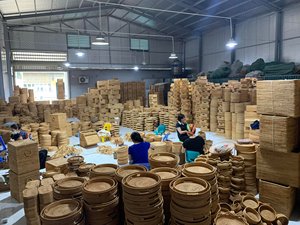 Handwoven Rattan <b>Bag</b> with Elegant Artisan Touch Made for Export and Boutique Orders - Product Image 6