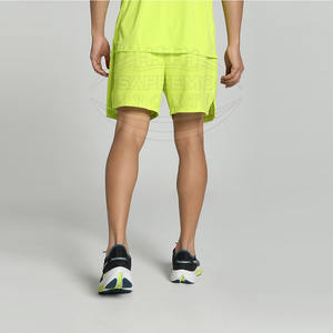 Shorts de sport décontractés pour hommes en tissu peigné uni, extensibles, confortables, séchage rapide pour la salle de sport et les activités sportives - Product Image 3