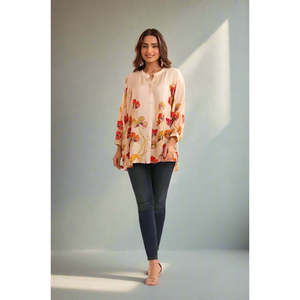 Haut de loisirs imprimé Azzure Poppy Whimsy - Product Image 1