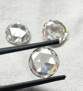 Magnifique collier pendentif en diamant Moissanite taille rose blanche - Product Image 1