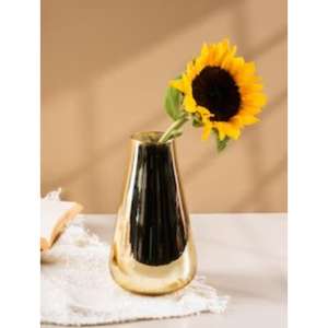 แจกันโลหะร่วมสมัยที่มีรูปทรงศิลปะแกะสลัก สำหรับการตกแต่งบ้านระดับพรีเมียมและการจัดดอกไม้ที่มีสไตล์ - Product Image 3