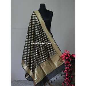Banarasee Art Soie Dupatta Petit Buti Design-Noir - Product Image 2