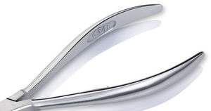 NGHIA OMI Professional CB-101 Pince à cuticules Haut de gamme en acier inoxydable de luxe gris Ensemble de pédicure et de manucure - Product Image 4