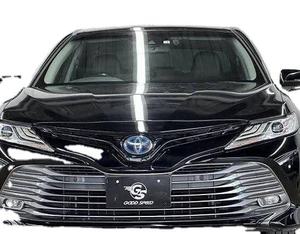 Camry Híbrido 2018 con Cámara Trasera, Asientos de Cuero, Volante a la Izquierda, Faros LED, Pantalla Táctil, Techo Solar, Emisión Euro II, 25k-50k - Product Image 1