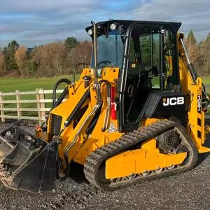 Chargeuse compacte JCB 225 neuve, mini-chargeuse sur pneus avec une capacité de charge nominale de 6 tonnes, garantie d'un an pour un usage domestique - Product Image 4