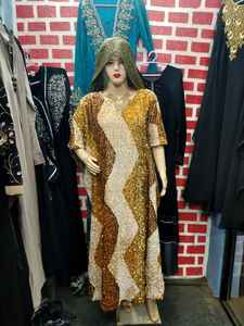 Vestido de noche árabe de Dubái, caftán marroquí de manga larga con cuentas, púrpura impresionante - Product Image 4