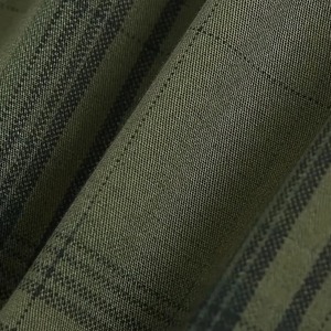 เสื้อเชิ๊ตผ้าสักหลาดสีทึบสำหรับผู้ชายผ้าฝ้ายเนื้อนุ่มปกคอตั้งระบายอากาศได้ดีแบบทางการสำหรับฤดูใบไม้ผลิออกแบบได้ตามต้องการ - Product Image 2