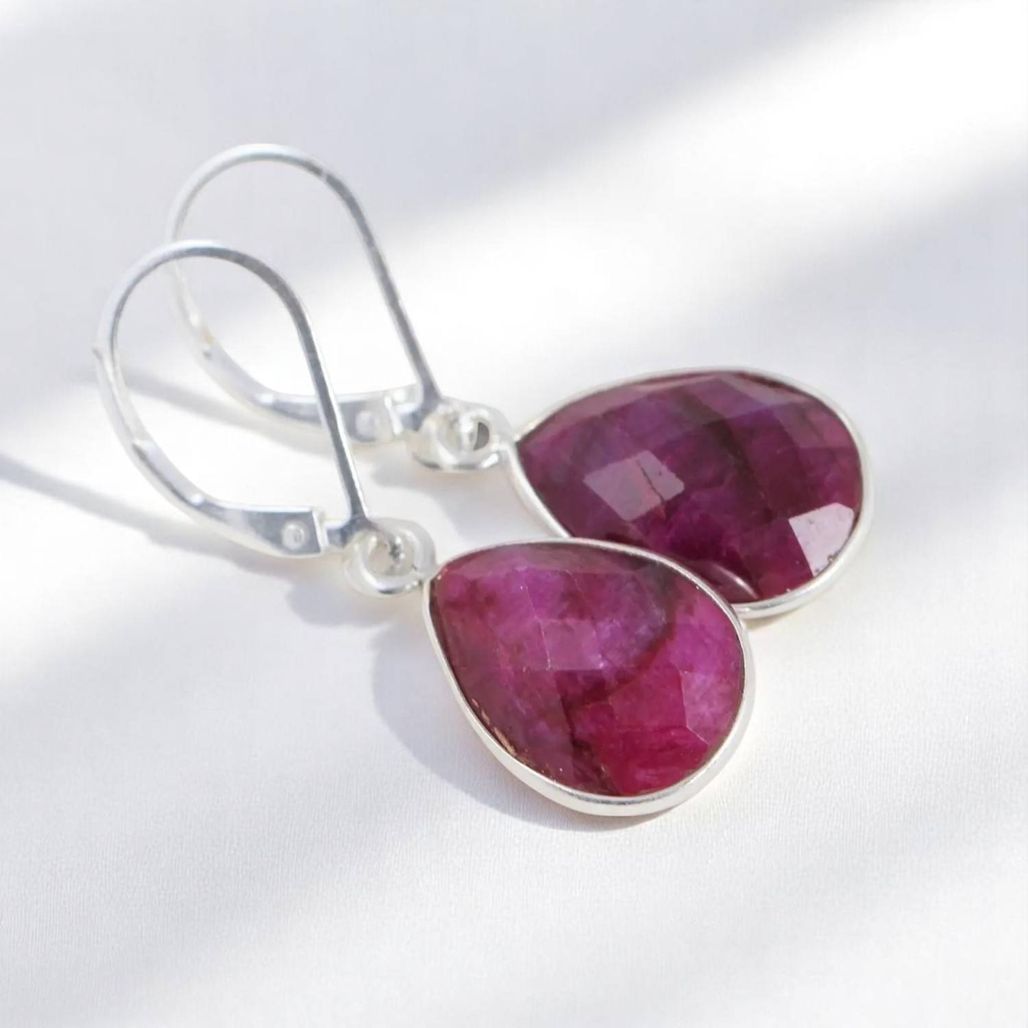 เงินทับทิม