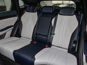 Offre exceptionnelle : Voiture électrique d'occasion BYD Song Plus 605 km, modèle phare - PRÊTE À ÊTRE EXPÉDIÉE - Product Image 3