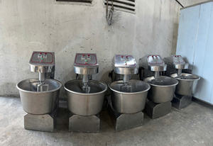 Garantie 1 an Boulangerie Vietnam 20Kg 1180x670x1040 État neuf 5 Kw/h. Mélangeur 220V/380V avec armoire électrique - Product Image 4