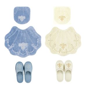Nynas Maison Romance Shell Azul/Marfil Juego de inodoro de 3 piezas Alfombrilla larga Cubierta de tapa multiusos Zapatillas - Product Image 5