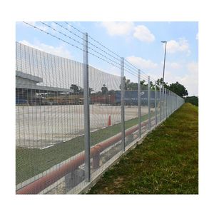 Valla Metálica de Alta Seguridad SecureFortress ProMax Serie Anti-Escalada, Privacidad Mejorada, Disuasión Visual, Impermeable y Ecológica - Product Image 4