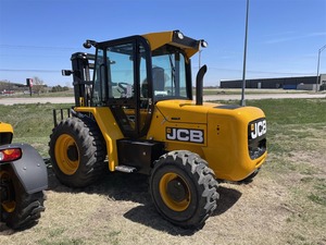 Transpaleta eléctrica JCB 940 2024, motor diésel de 3 toneladas, 2 años de garantía - Product Image 2