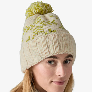 European and American Women's Stylish Comfortable Beanie Multicolored Knitted Wool Pom Pom Hat for Autumn Winter - Product Image 2