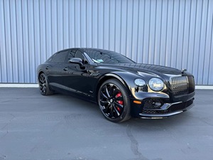 Bentley Flying Spur Azure Híbrido NEGRO 2023 Usado en Buenas Condiciones, Certificado y Limpio - Product Image 6