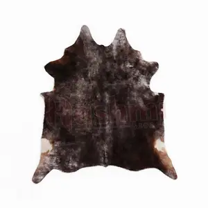 Large Cowhide Rugs 100% Cowhide Leather Rugs Tricolor Cow Hide Skin Carpet For Sale