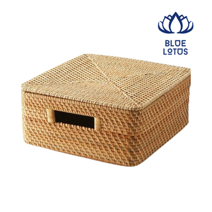 Plateau rond tissé de qualité supérieure, fabriqué à partir de matériaux de haute qualité pour une présentation élégante et un service facile - Product Image 1