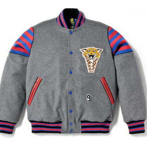 Blouson universitaire à logo personnalisé pour hommes automne hiver rétro américain style streetwear baggy en laine grande taille en cuir brodé - Product Image 4