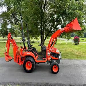 En gros : Tracteur Kubota BX-23S, tondeuse, rétrocaveuse, chargeur frontal, godet de terrassement, moteur numérique, pompe, cœur de moteur - Product Image 1
