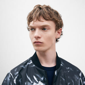 Chaqueta Bomber de Invierno de Alta Calidad con Cuello Alto, Sublimada, OEM, Manga Larga, Resistente al Viento, Transpirable, Estilo Urbano, con Cierre - Product Image 4