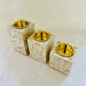 Portavelas de luz de té de nácar hecho a mano al por mayor, accesorio decorativo para el hogar para tarro de vela único de hormigón de Ramadán - Product Image 1