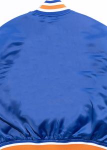 Chaqueta de bombardero de satén de béisbol Varsity personalizada para hombre para las estaciones de invierno, chaqueta personalizable de seda bordada a granel al por mayor - Product Image 5