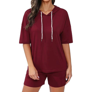 Conjunto corto de Sudadera con capucha para mujer al por mayor, chándal informal de dos piezas, atuendo de verano elegante, servicio OEM - Product Image 6