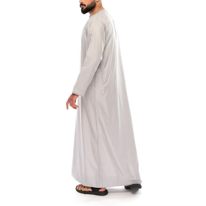 Vêtements islamiques décontractés pour hommes Thobe arabe à manches longues confortable à prix raisonnable Robe pour musulman Style haut - Product Image 6