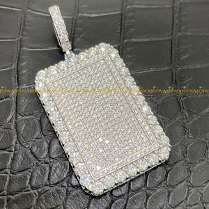 จี้ด็อกแทปฮิปฮอปที่มีเอกลักษณ์ไม่เหมือนใครพร้อมด้วยเพชรโมอิส925สีเงินแท้สำหรับทุกเพศ - Product Image 2