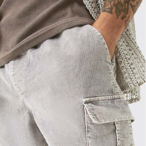 Bermudas transpirables con lavado ácido para hombre al mejor precio, diseño sólido de punto y cierre de cordón personalizado, cintura media, hecho en fábrica - Product Image 4