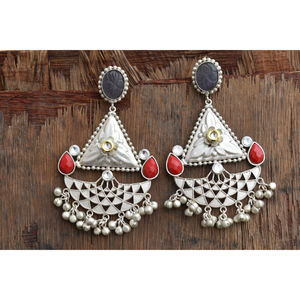 ต่างหูห่วงใหญ่แบบติดหู ทำมือ ดีไซน์คล้ายเงินแท้ ปี 2025  วัสดุทองเหลืองประดับด้วยหิน สำหรับเด็กผู้หญิงและผู้หญิง - Product Image 5