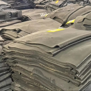 วิกผมเกรด A สีดำเกรด USA 100% เศษยางรีไซเคิลจากยางรถยนต์และรถบรรทุกสำหรับผลิตภัณฑ์ที่ยึดคืน - Product Image 1