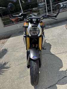 Ventes aux enchères 2026 GSX8T Street New (Moto) - Prêt à l'exportation - Product Image 4