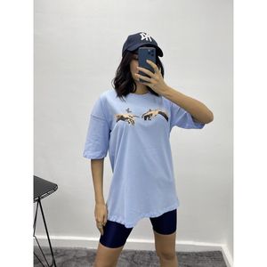 เสื้อยืดลายผีเสื้อ - สีฟ้า - Product Image 1