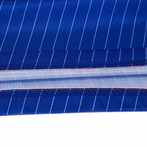 Maillot de football personnalisé 100% polyester, demi-manches, col en V, antibactérien, logo personnalisé, numéro, nom, séchage rapide, respirant - Product Image 6