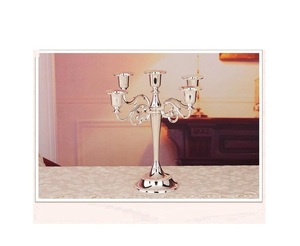 Candélabres et centres de table Candélabres à cinq bras de mariage Vente en gros Décoration intérieure Candélabres Menorah Fournisseur de bougeoirs dorés - Product Image 1