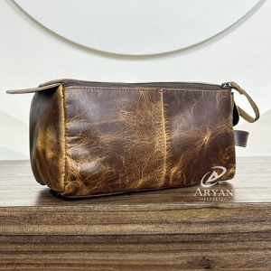 Neceser de cuero genuino de grano completo hecho a mano, nuevo Kit de bolsa de viaje portátil de cuero personalizado para hombres y mujeres - Product Image 1