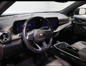 Chevrolet Equinox LT 2025, SUV de 4 Puertas con Tracción en las Cuatro Ruedas (1.5L 4 Cilindros Turbo 8A) - Product Image 2