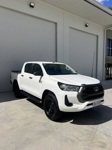 Best Price Toyota Hilux Cars Hot Selling Fairly Used Fresh Clean No Accident History Left Right Hand Drive For Sale - Product Image 6