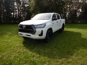 TO YOTA HI LUX DOUBLE CABIN 4X4 2023 USED - Product Image 2