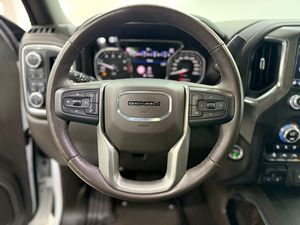 รถกระบะ GMC Sierra Denali 1500 ปี 2022 สีขาว มือสอง เครื่องยนต์เบนซินเทอร์โบ 6.1-8 ลิตร เกียร์อัตโนมัติ ล้อแม็ก R20 ไฟหน้า LED - Product Image 3