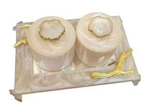 Vente flash : Ensemble élégant de plateau et de pot en résine pour la maison et la salle de bain, solution de rangement durable et élégante, disponible pour l'exportation - Product Image 2