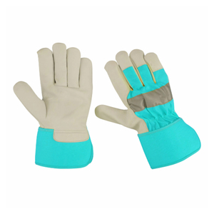 Venta al por mayor guantes de trabajo de cuero de vaca duraderos guantes de seguridad anticortes y anticalor resistentes al calor para uso al aire libre hechos en Pakistán - Product Image 1